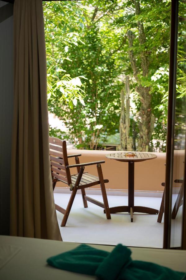Villa Christiana ปาร์กา ภายนอก รูปภาพ