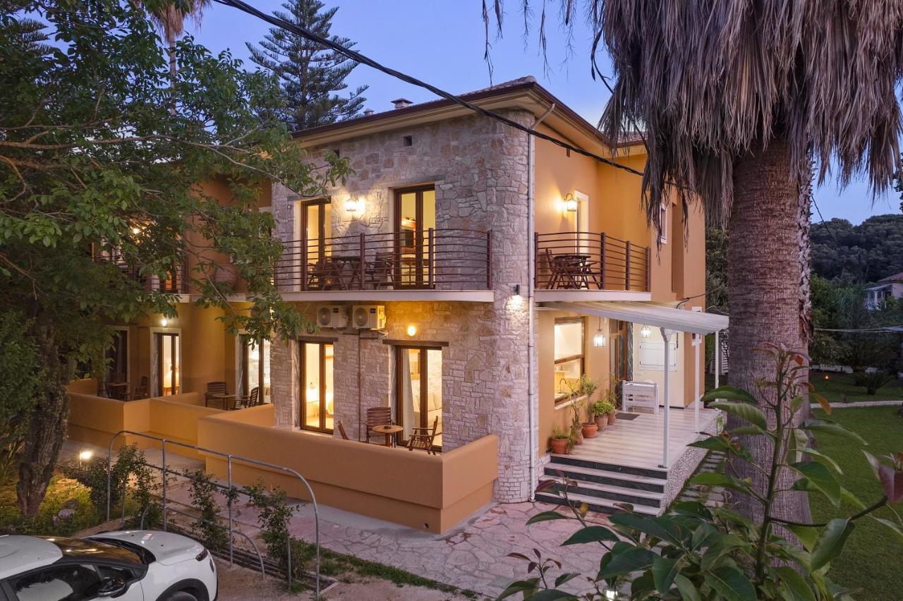 Villa Christiana ปาร์กา ภายนอก รูปภาพ